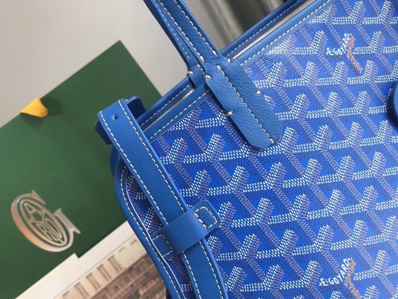 Goyard Pet Bags